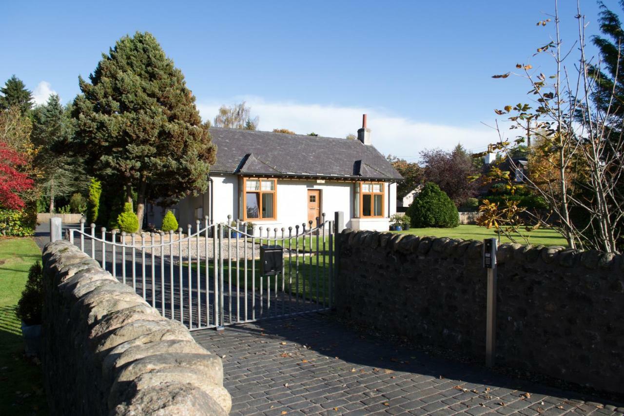 Millbank Cottage Blairgowrie and Rattray Exterior photo
